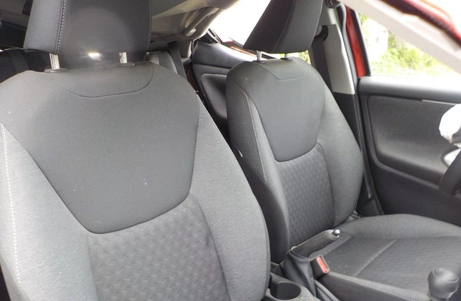 Toyota Yaris cena 14900 przebieg: 8000, rok produkcji 2022 z Wolin małe 211